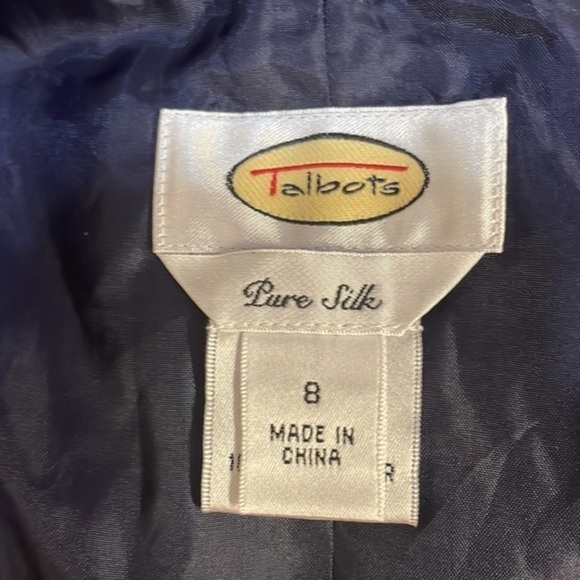 TALBOTS 100% pure silk a-line midi skirt. Blue, red & white. Belt loops. Size 8 - Picture 7 of 12